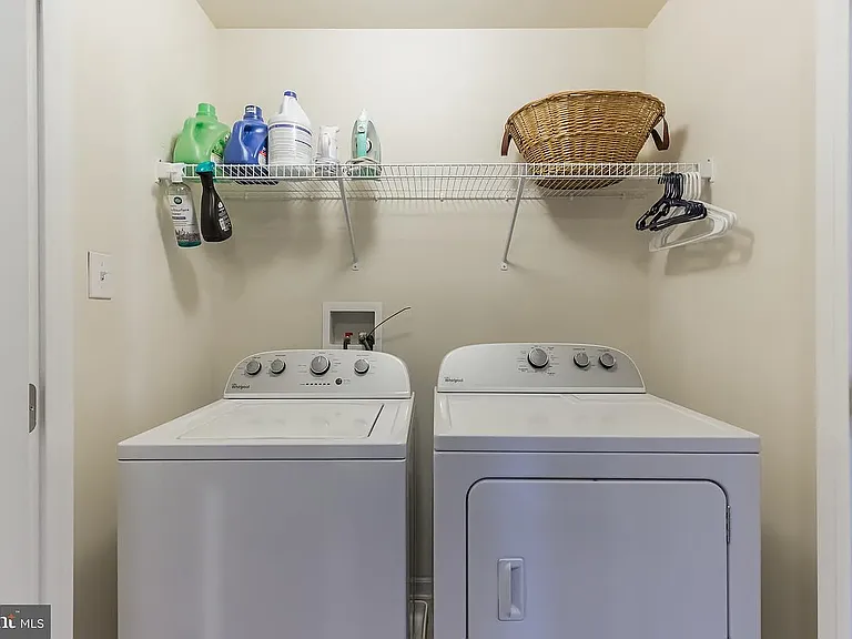 423 Dogwood Dr — Photo 23