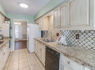 1976 Glenover Dr, Memphis, TN 38134