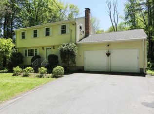 65 W Elm St, Hopkinton, MA 01748