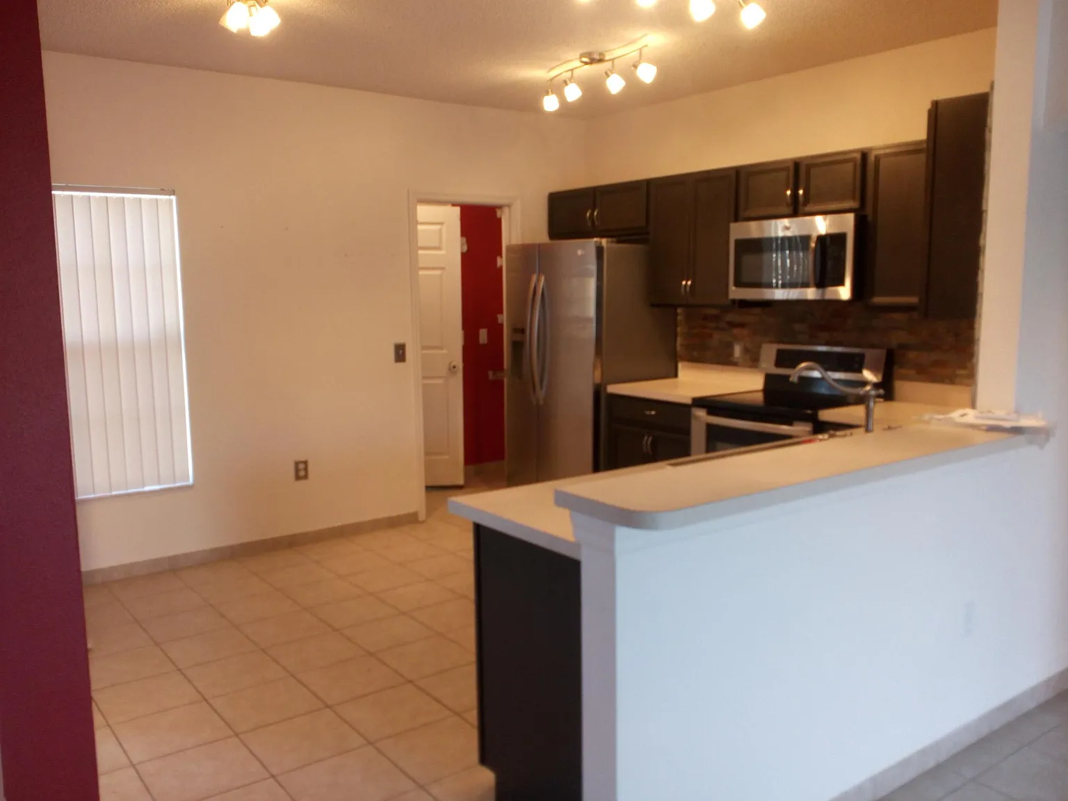 3 bed, 1465 sqft, $1,780 — Photo 4