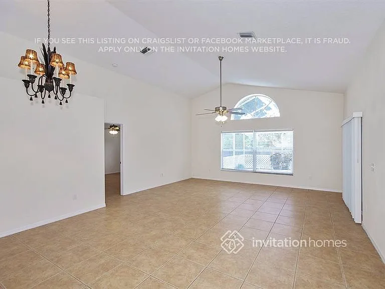 669 Heather Stone Dr — Photo 3
