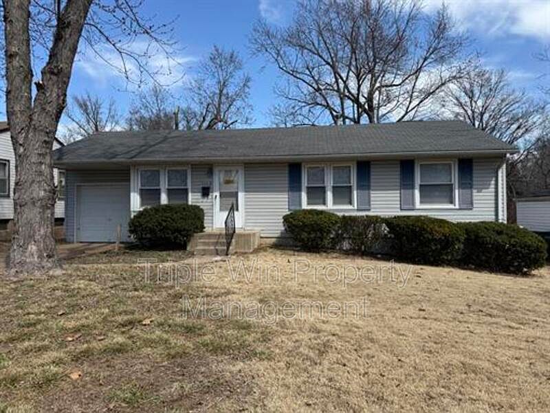 1st image of 1115 Roxton Dr