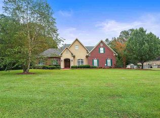 116 Rowan Oak Pl, Terry, MS 39170