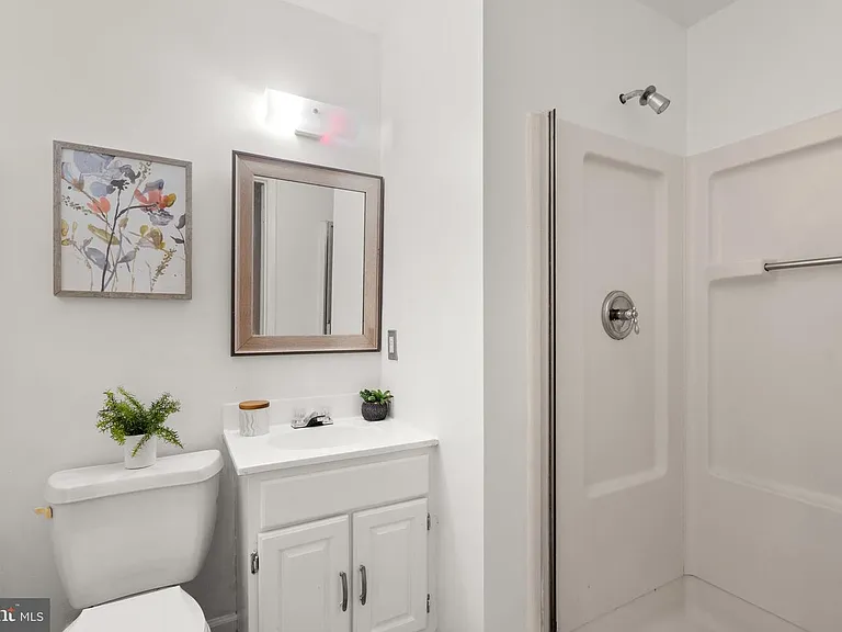 135 Bralan Ln — Photo 17