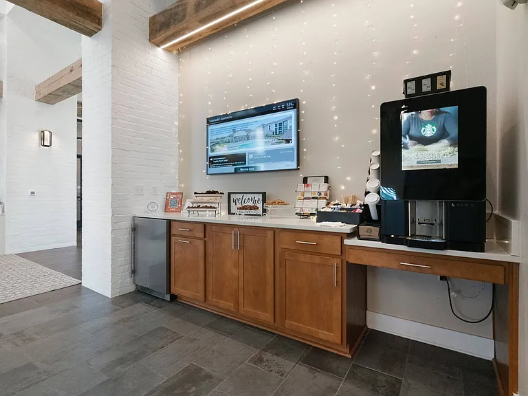 Sweetwater Leasing Office