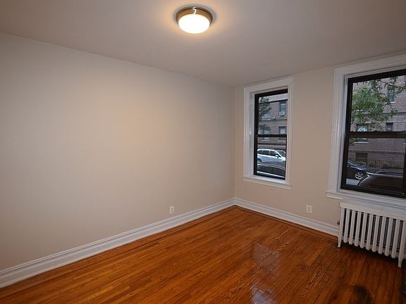 5th image of 25-10 31st Ave #1F