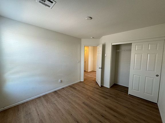 5th image of 8751 Autumn Teal Ave