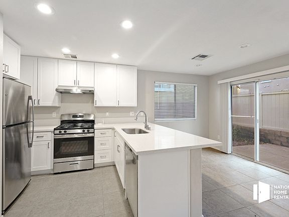 2nd image of 8256 Amphora St