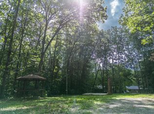 3125 Oswego Rd, Crossville, TN 38572