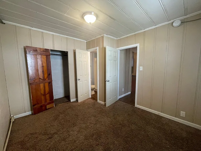 305 S High St #1 — Photo 7