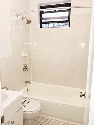 Rented by City Connections Realty | media 12