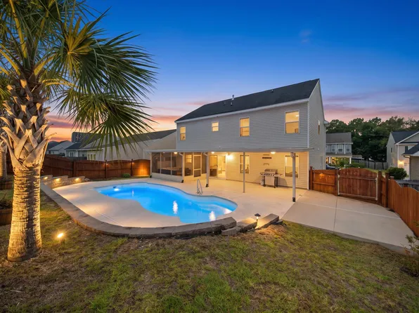419 Finch Ln, Lexington, SC 29073