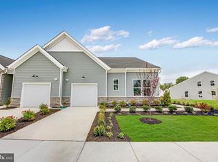 215 Carney Ct, Dover, DE 19904