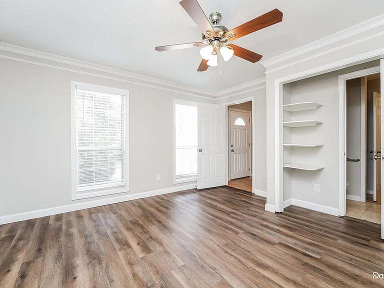 1681 Magnolia View Pl — Photo 5