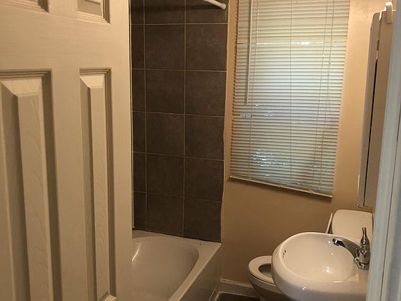 2nd image of 4034 Curtis Ave