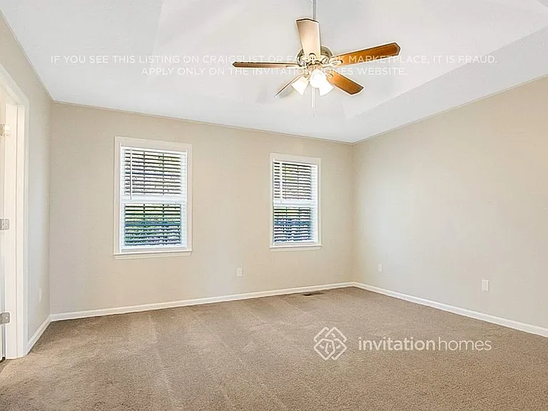 200 Alice Dr — Photo 12