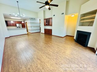 18893 97th Pl N #1, Maple Grove, MN 55311