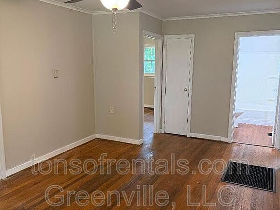 5th image of 793 Hillview St