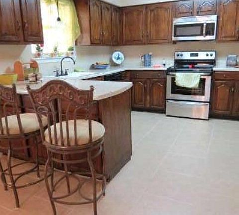 5th image of 600 Crest Circle Dr