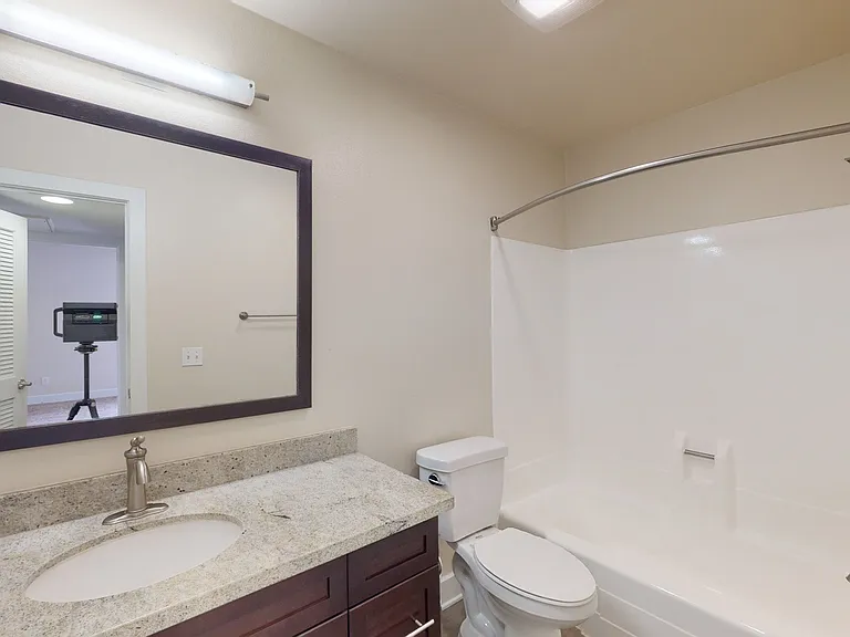 27 Seventy Five Mesa Verde — Photo 101