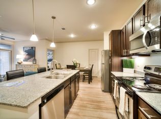 7250 Avenue C #6108, Houston, TX 77011