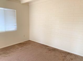 652 S Grand Dr APT B, Apache Junction, AZ 85120