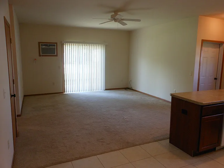 2000 Okray Ave #2000 — Photo 5