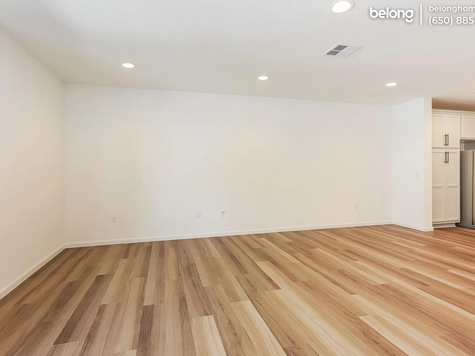 4 bed, 3.5 bath, 2430 sqft, $4,875 — Photo 2