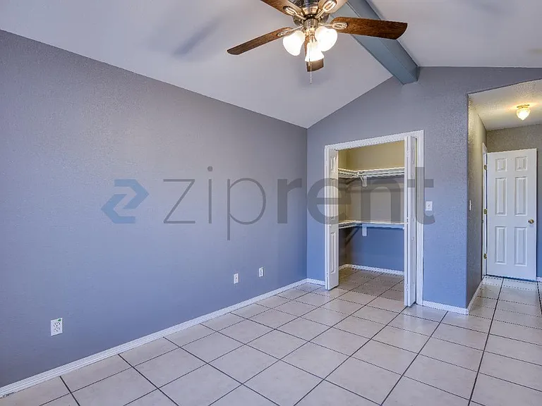 6053 Blanco River St — Photo 18