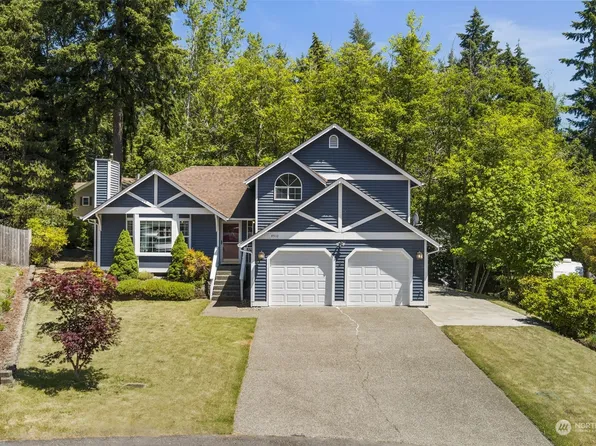 4510 NW Scarlet Court, Silverdale, WA 98383