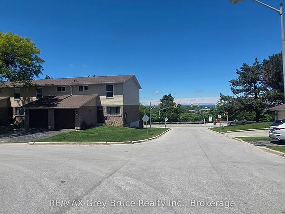 2nd image of 60 Lila Rd #60