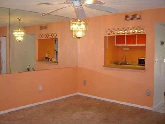 Living/Dining Area