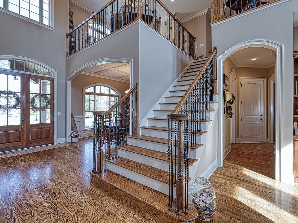 Lewisburg Tn Car Rental at Calvin McConnell blog