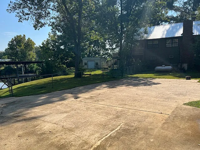 748 Humphries Cove Rd #B — Photo 19