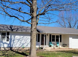 205 E Jean St, Walnut Grove, MO 65770