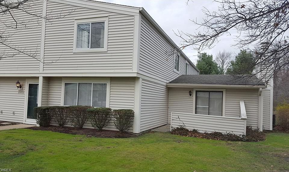 1st image of 3241 Bay Landing Dr #30