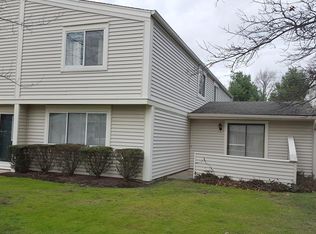 3241 Bay Landing Dr #30, Westlake, OH 44145