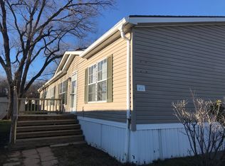 850 S 74th Pl, Kansas City, KS 66111