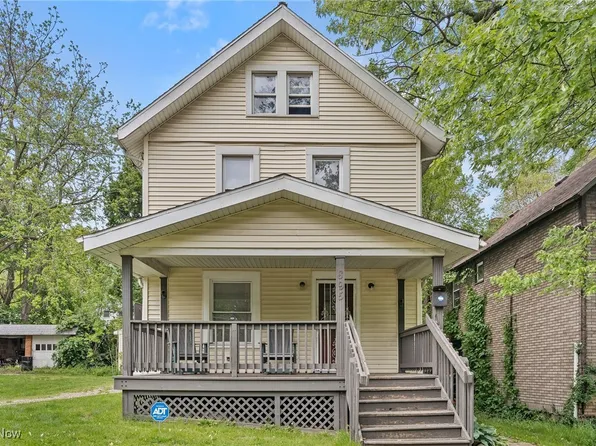 895 Johnston St, Akron, OH 44306