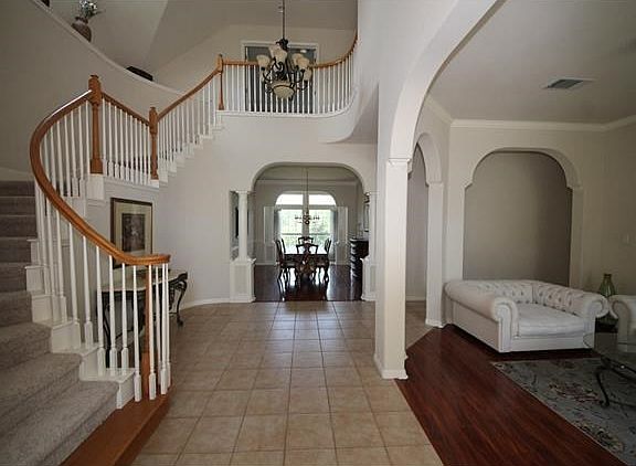 3rd image of 9412 Bing Cherry Ln