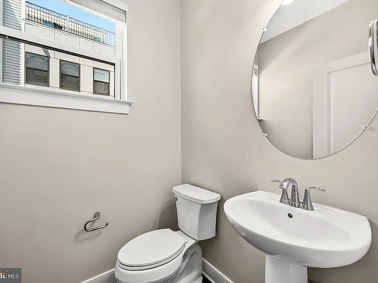 1013 S Taylor Ct — Photo 25