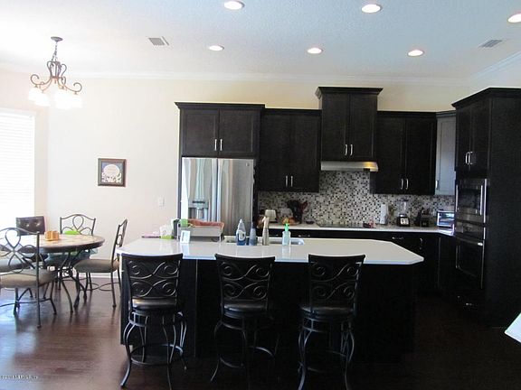 5th image of 12922 Shirewood Ln