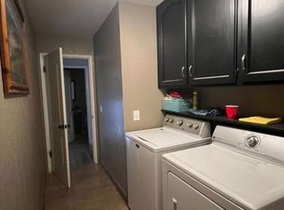 1005 S Rova Ct, Visalia, CA 93277