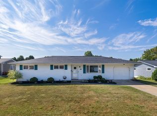 2015 Berkshire Ln, Erie, PA