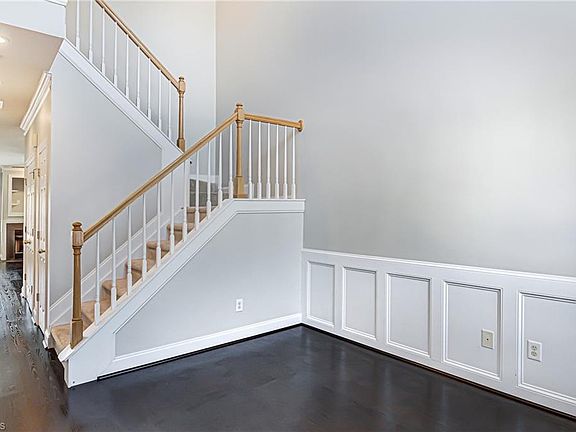 3rd image of 4478 Piedmont Trace Dr