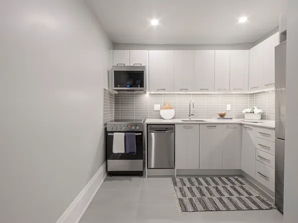 261 Vaughan, 261 Vaughan Rd, Toronto, ON M6C 2N2