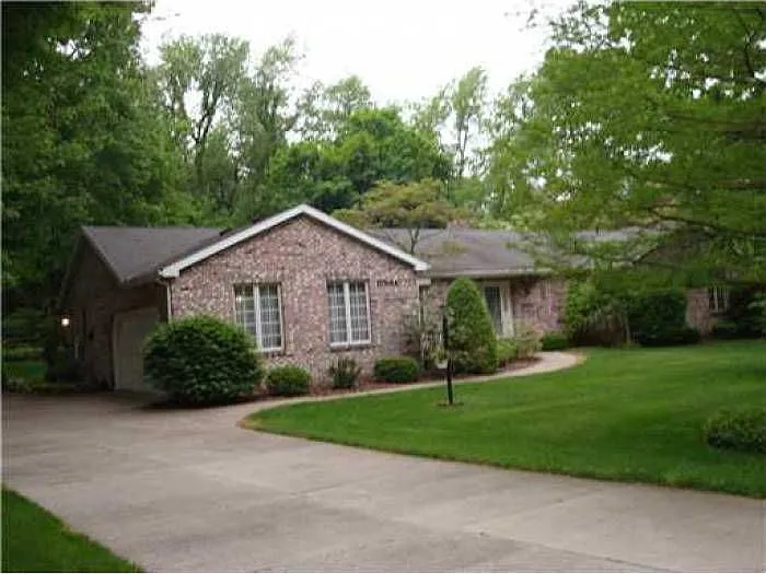 17644 Polaris Ln photo 1