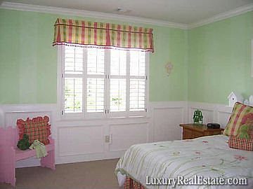 2nd image of 1518 Mossvale Ct NW