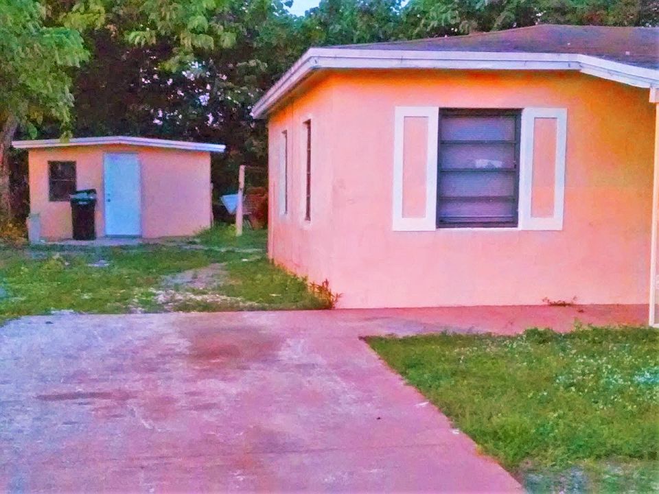 1st image of 2451 NW 154th St