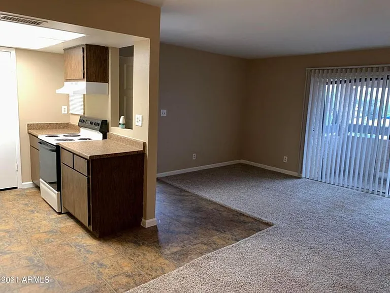 2217 E Cactus Rd #4 — Photo 7